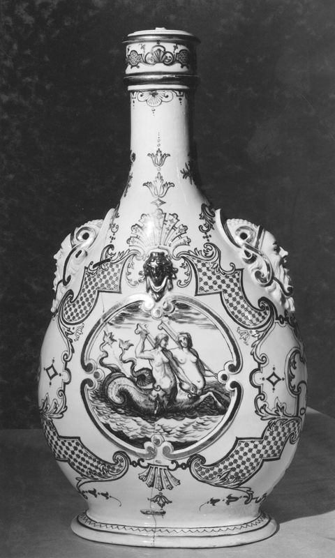 gourde[bidon] / Musée du Centenaire