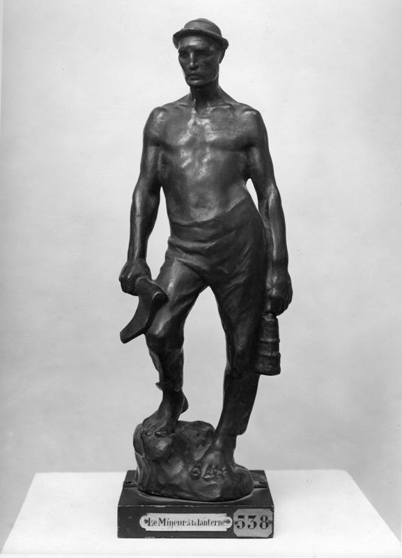 Mineur à la hache