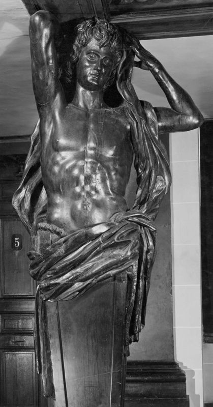 statue humaine / Hôtel de ville[Liège]