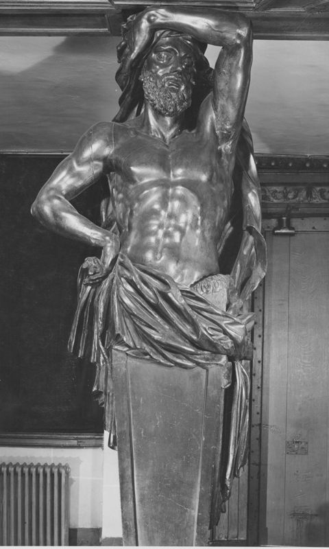 statue humaine / Hôtel de ville[Liège]