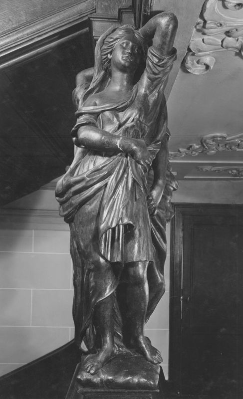 statue humaine / Hôtel de ville[Liège]