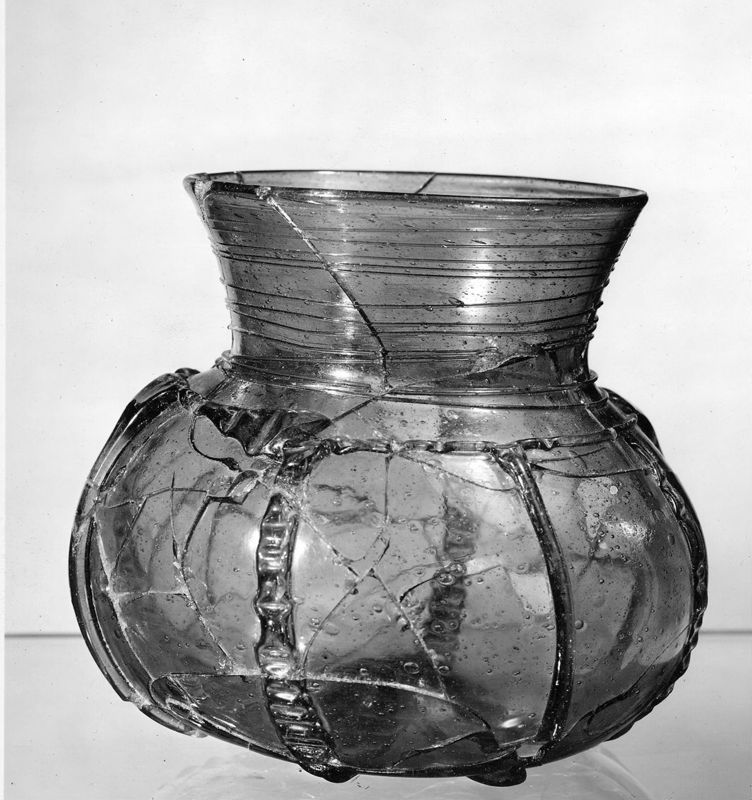 vase / Archeologisch Museum van de Universiteit Gent