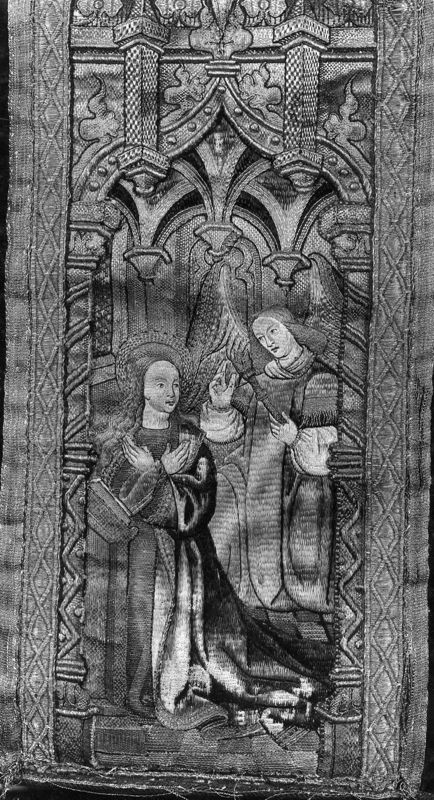 chasuble / Musée Diocésain et Trésor de la cathédrale Saint-Aubain