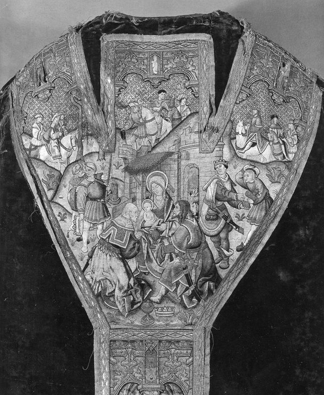chasuble / Musée Diocésain et Trésor de la cathédrale Saint-Aubain