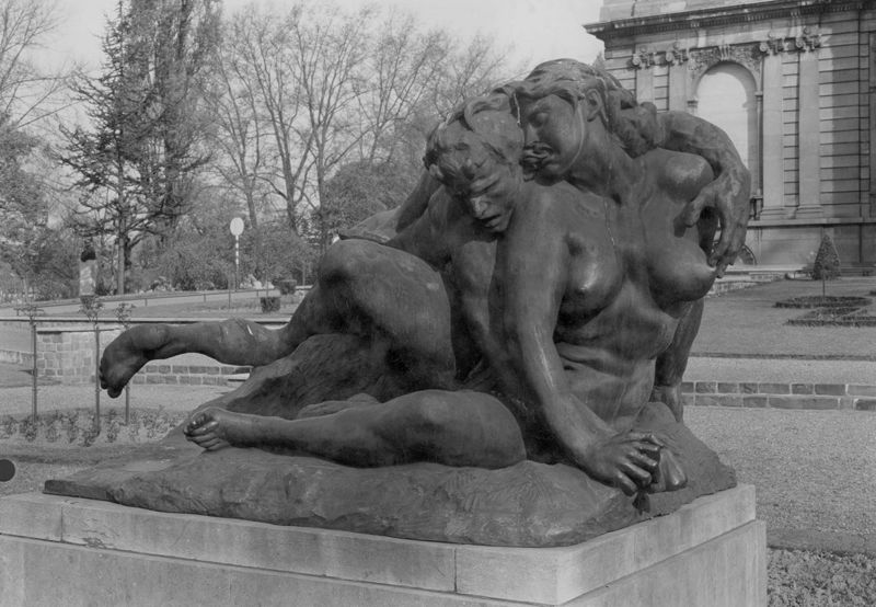 Le faune mordu