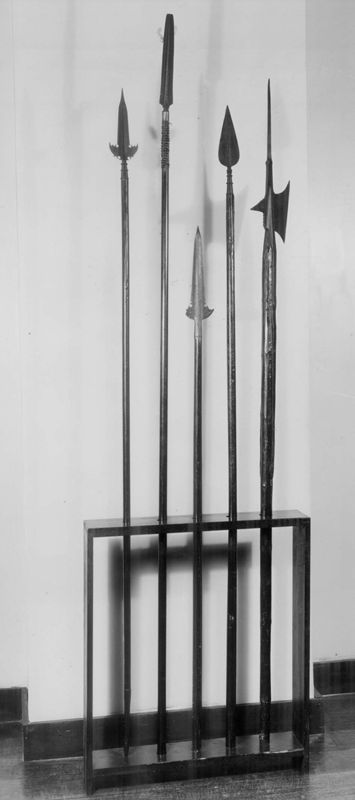 lance / Musée Curtius