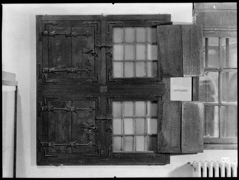 chassis de fenêtre / Musée Curtius