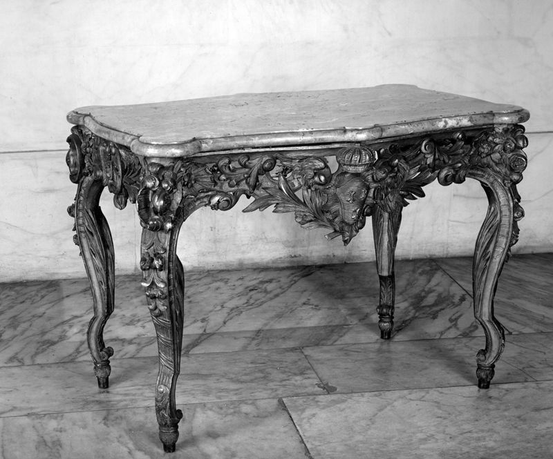 console[table] / Musées royaux des Beaux-Arts de Belgique