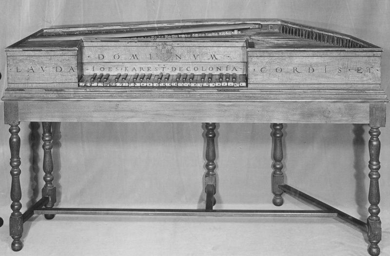 épinette / Musée des instruments de musique (MIM)