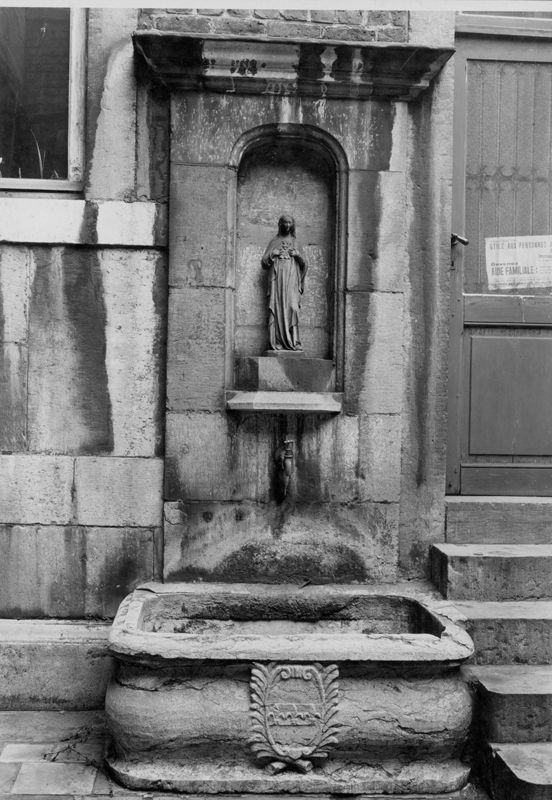 fontaine[construction] / Couvent des Filles du Coeur de Marie
