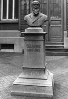 B183609