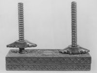 B185978
