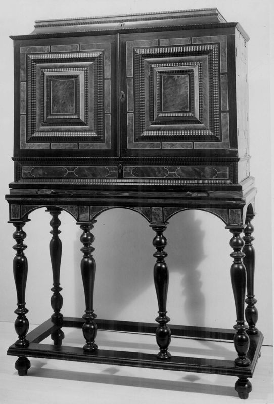 secrétaire[meuble] / Musée Curtius
