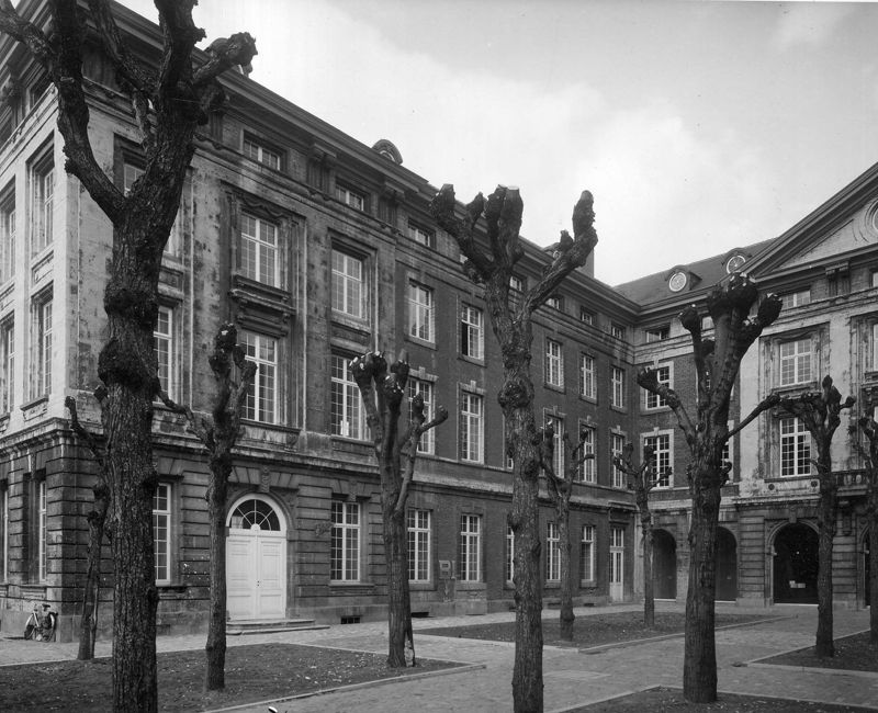 collège universitaire / Katholieke Universiteit Leuven - Rechtsfaculteit Pedagogie De Valk