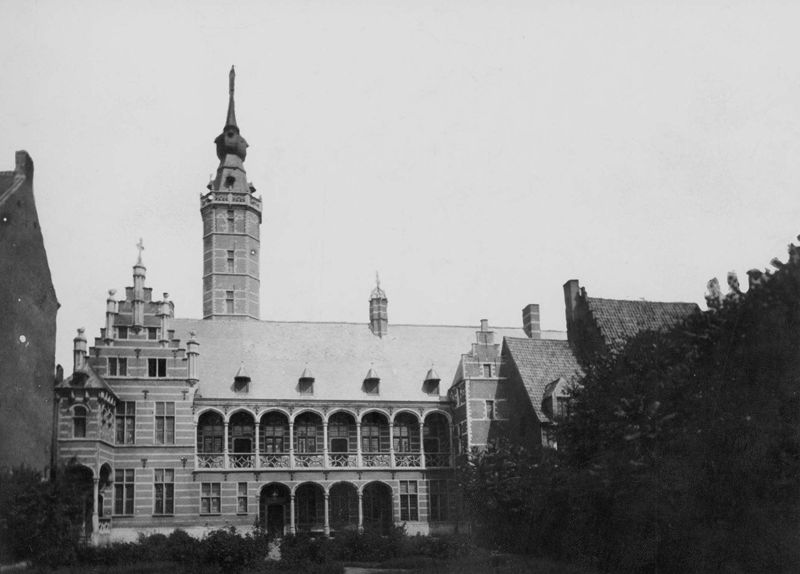Hof van Busleyden