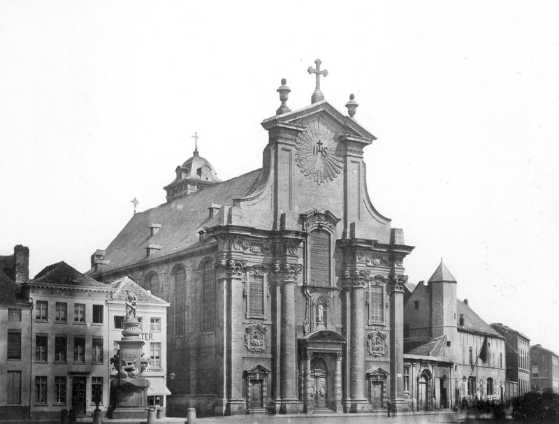église paroissiale / Kerk Sint-Pieter en Pauwel[Mechelen]