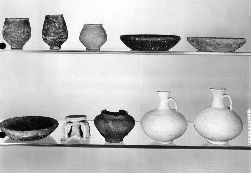 cruche / Musée du Fer et de la Métallurgie ancienne