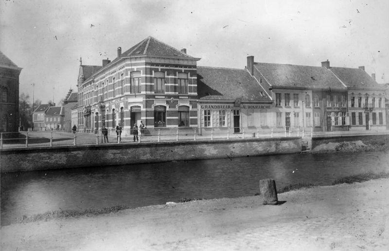 canal de navigation / Bouwwerk[Zelzate]