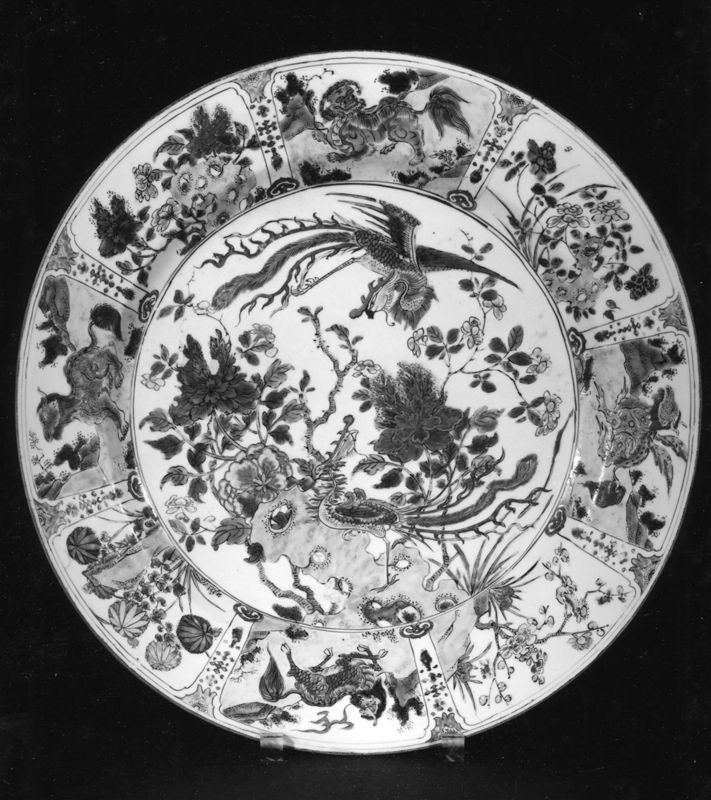 plat / Musées Royaux d'Art et d'Histoire