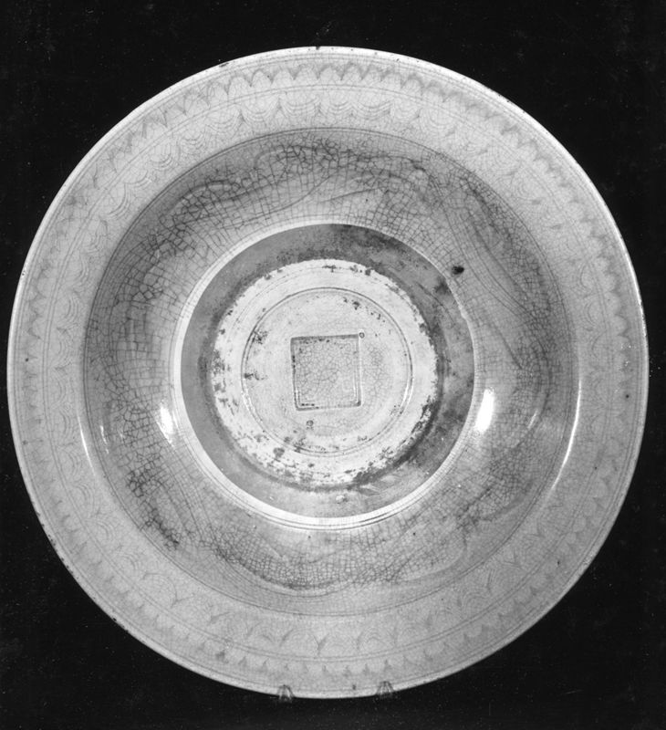 plat / Musées Royaux d'Art et d'Histoire