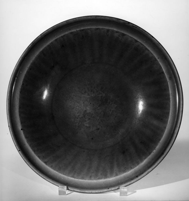 plat / Musées Royaux d'Art et d'Histoire