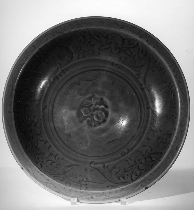 plat / Musées Royaux d'Art et d'Histoire