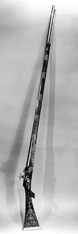 fusil[arme à feu] / Musées Royaux d'Art et d'Histoire