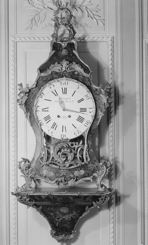 cartel[horloge] / Museum Mayer van den Bergh