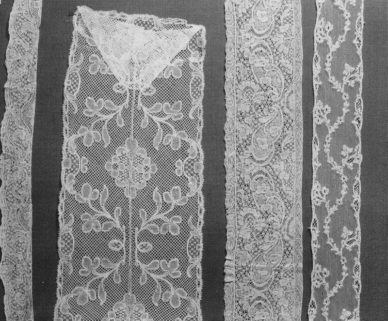 textile[fragment] / Museum Mayer van den Bergh
