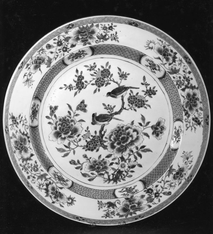 plat / Musées Royaux d'Art et d'Histoire