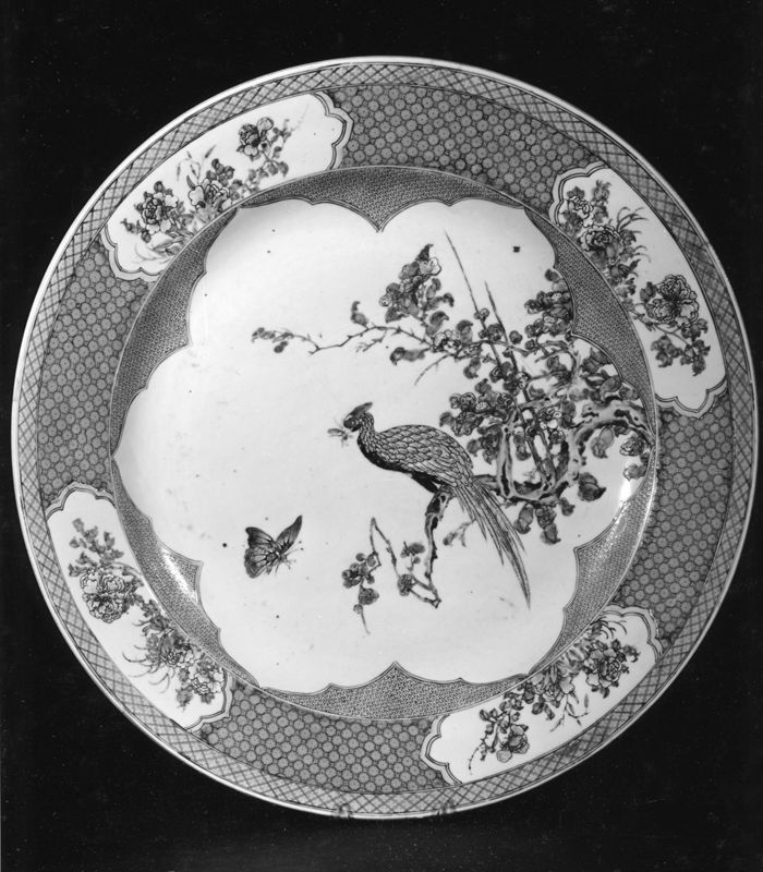 plat / Musées Royaux d'Art et d'Histoire