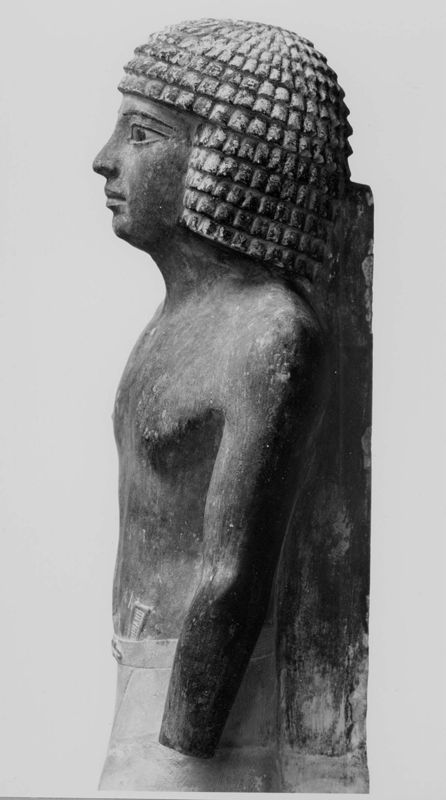 torse humain / Musées Royaux d'Art et d'Histoire