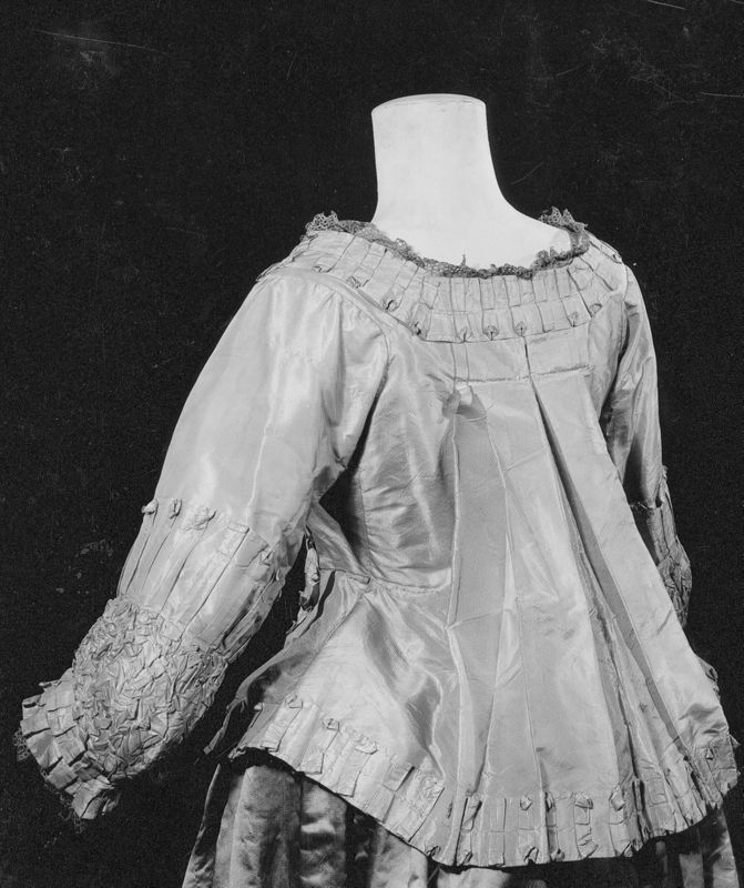 veste / Musées Royaux d'Art et d'Histoire