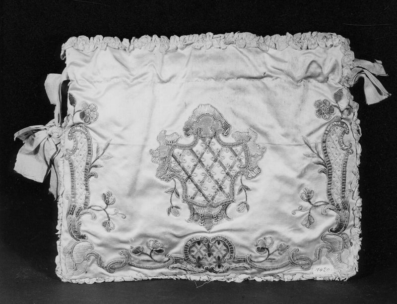 bourse[sac] / Musées Royaux d'Art et d'Histoire