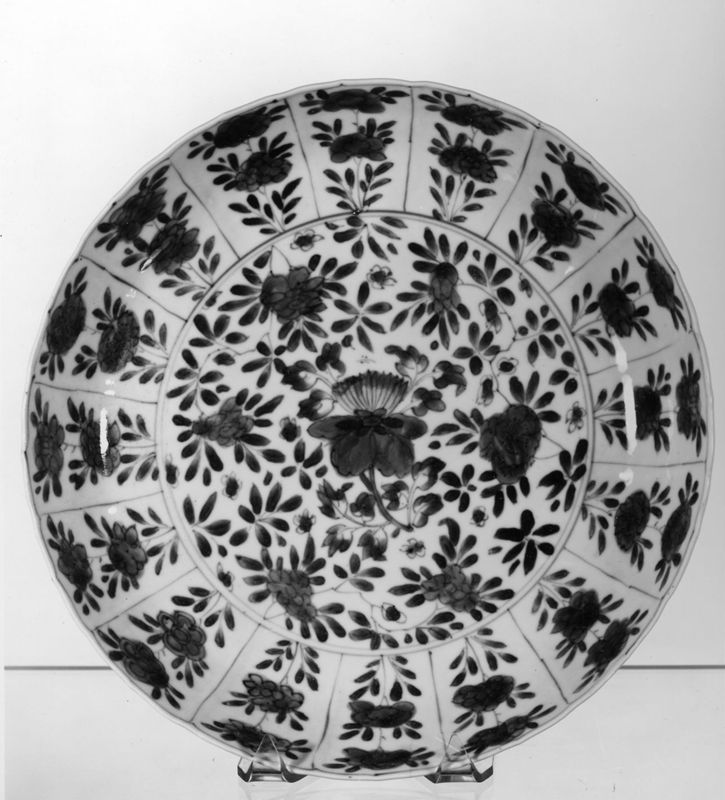 plat / Musées Royaux d'Art et d'Histoire