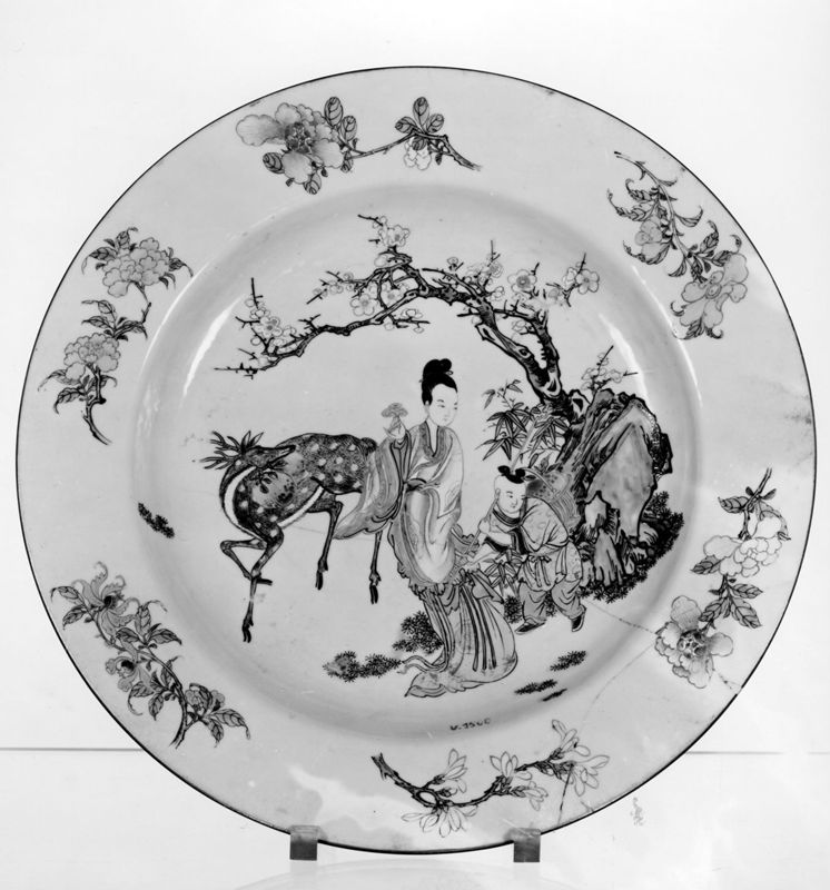 plat / Musées Royaux d'Art et d'Histoire
