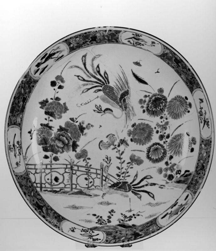 plat / Musées Royaux d'Art et d'Histoire