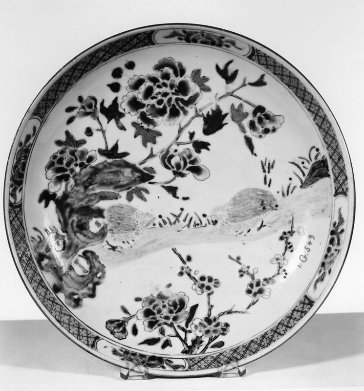 assiette / Musées Royaux d'Art et d'Histoire