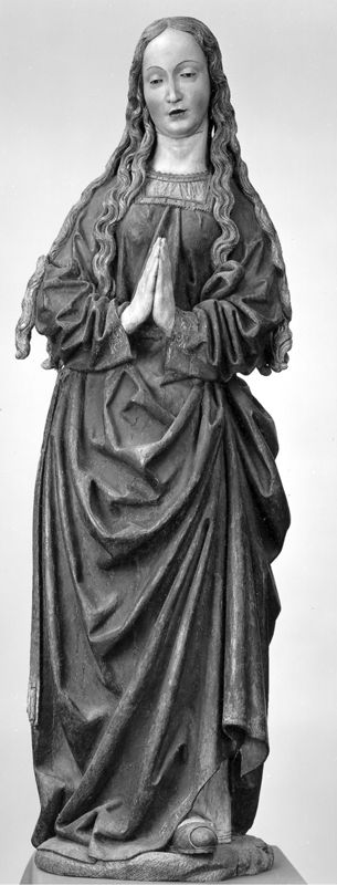 Vierge debout de l'Assomption ou de l'Annonciation