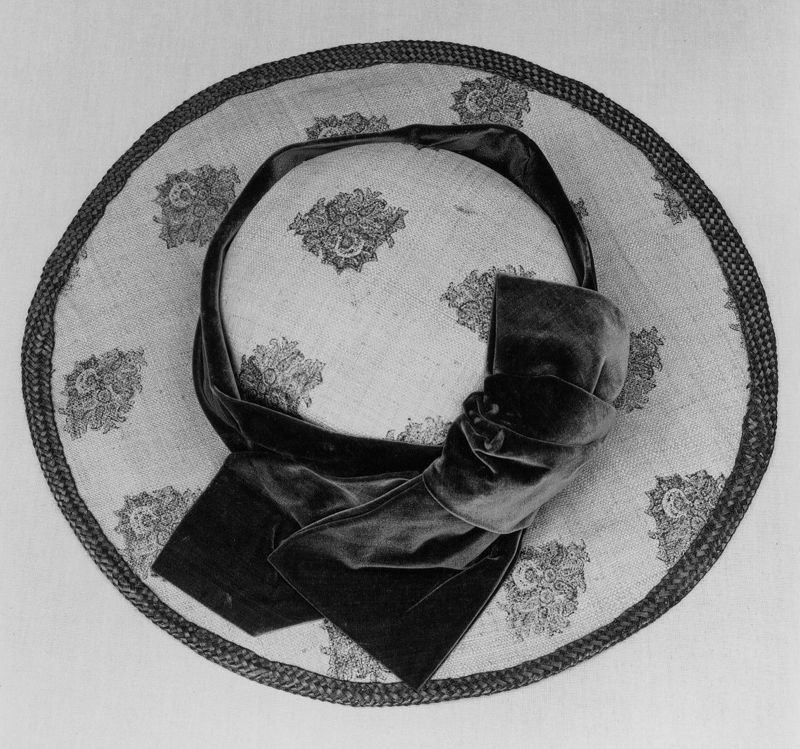 chapeau de paille / Musées Royaux d'Art et d'Histoire