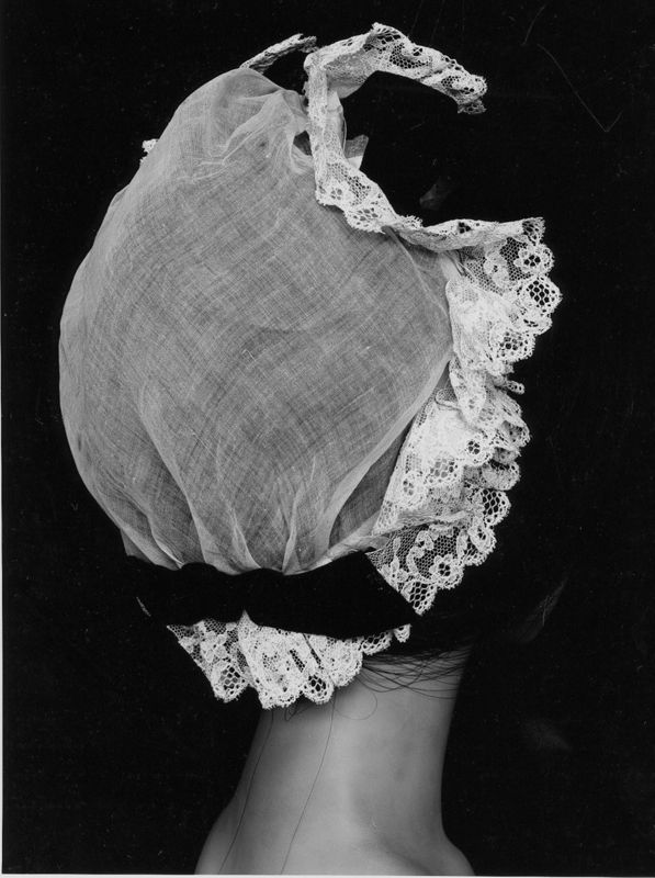 bonnet[couvre-chef] / Musées Royaux d'Art et d'Histoire