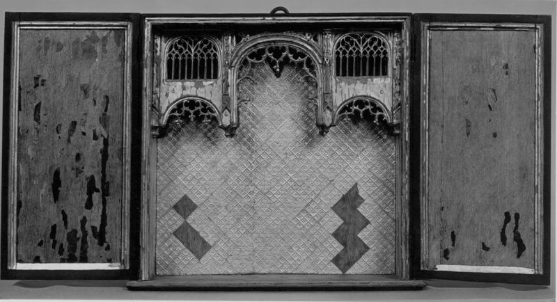 Retable avec la Vierge à l'Enfant au fruit, Trône de Grâce, sainte Catherine