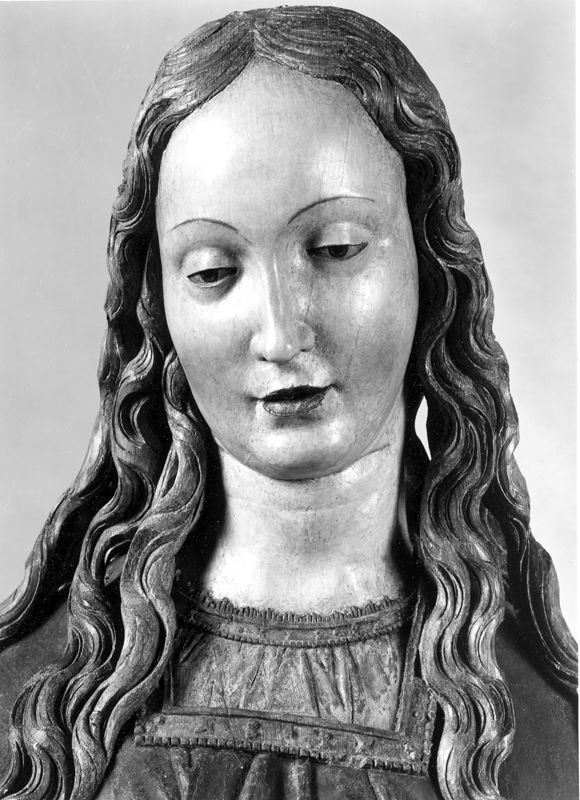 Vierge debout de l'Assomption ou de l'Annonciation