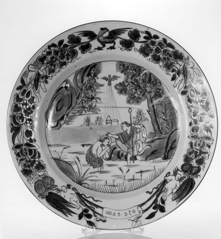 plat / Musées Royaux d'Art et d'Histoire