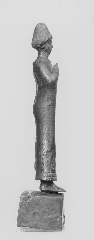 Statue de déesse intercédante