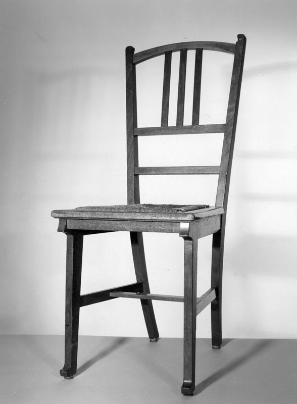 chaise / Musées Royaux d'Art et d'Histoire