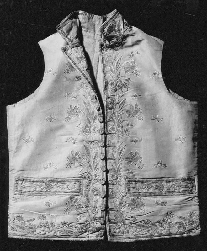gilet[costume] / Musées Royaux d'Art et d'Histoire
