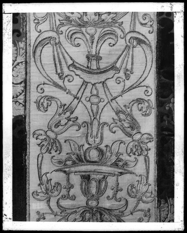 chasuble / Musées Royaux d'Art et d'Histoire