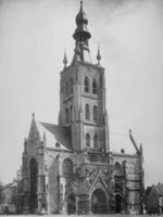 C000883