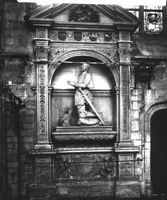 C000925